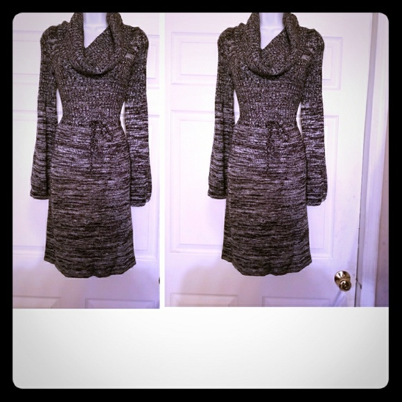 Calvin Klein Dresses & Skirts - Calvin Klein Gray knit sweater dress